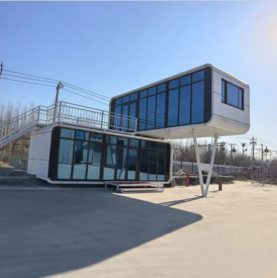 Care sunt avantajele utilizării unei structuri de cadru din oțel pentru clădirile temporare?